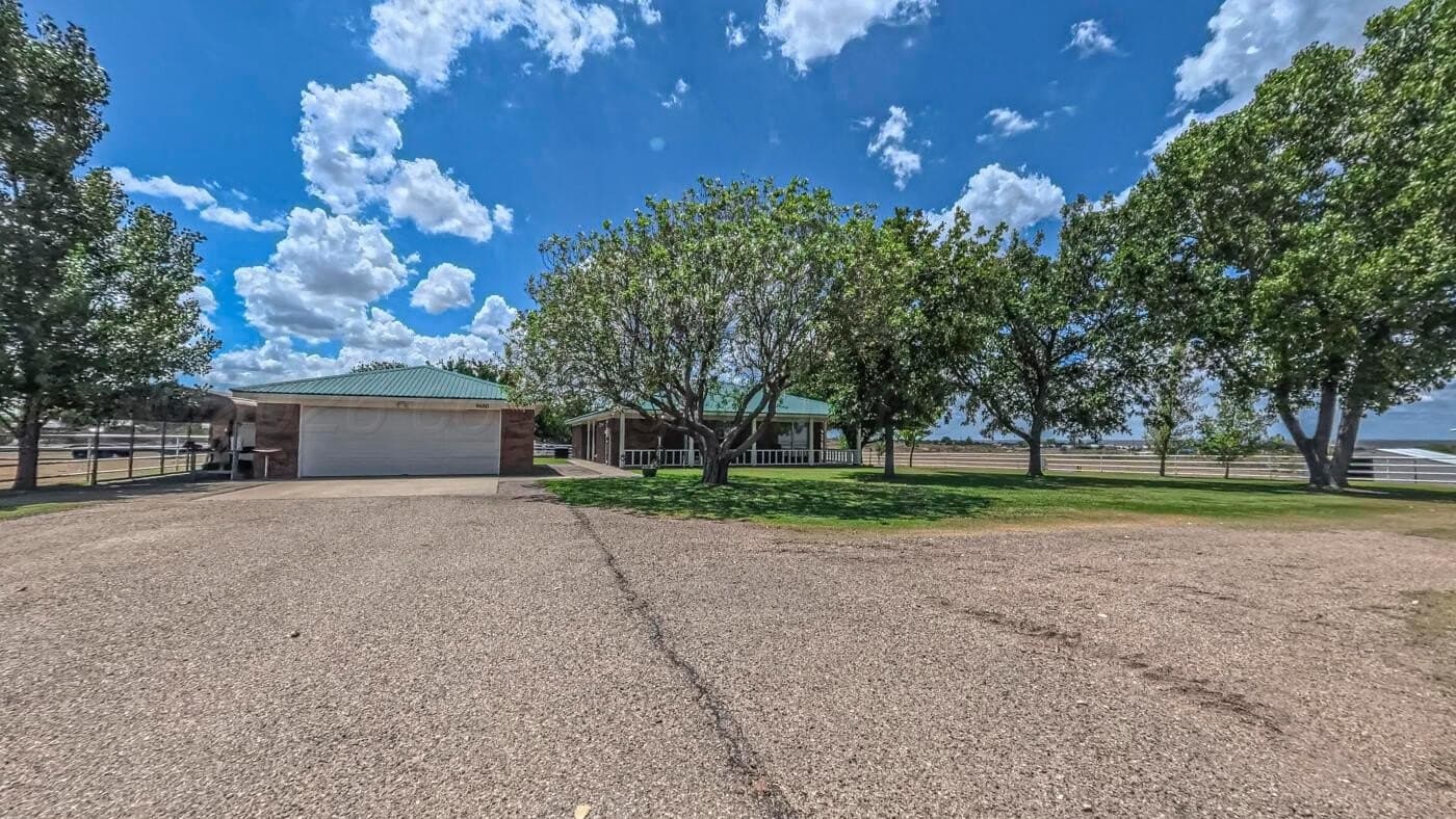 15.3 acres in Hutchinson County gallery image 2