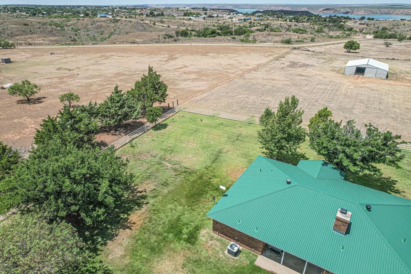 15.3 acres in Hutchinson County - photo 22