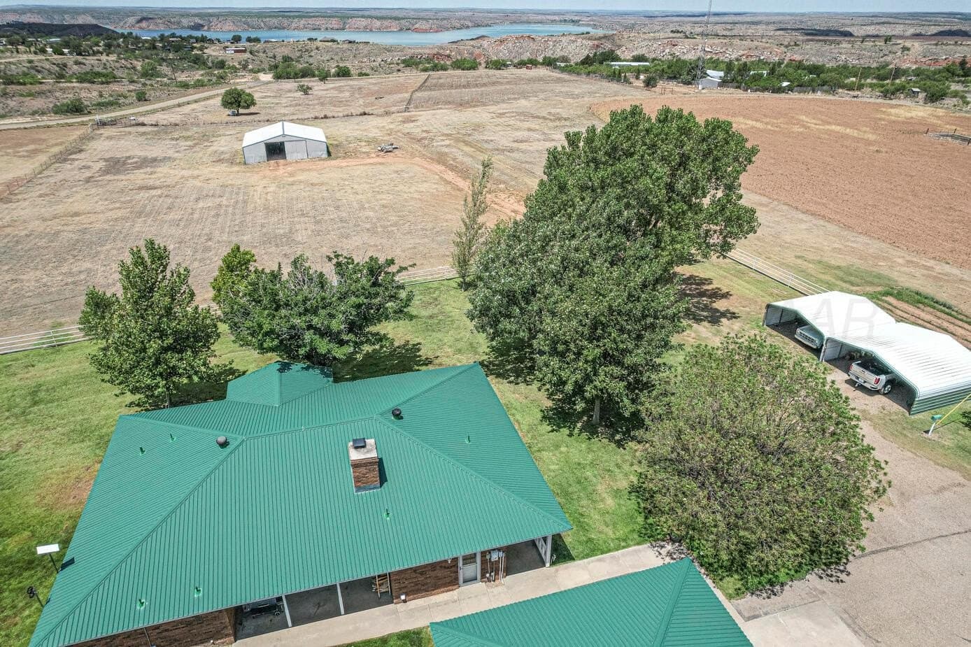 15.3 acres in Hutchinson County - photo 24