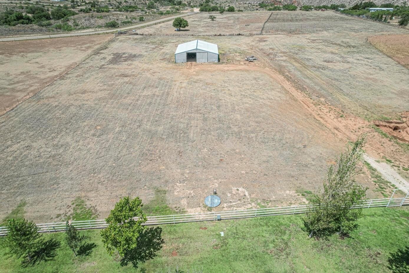 15.3 acres in Hutchinson County - photo 25