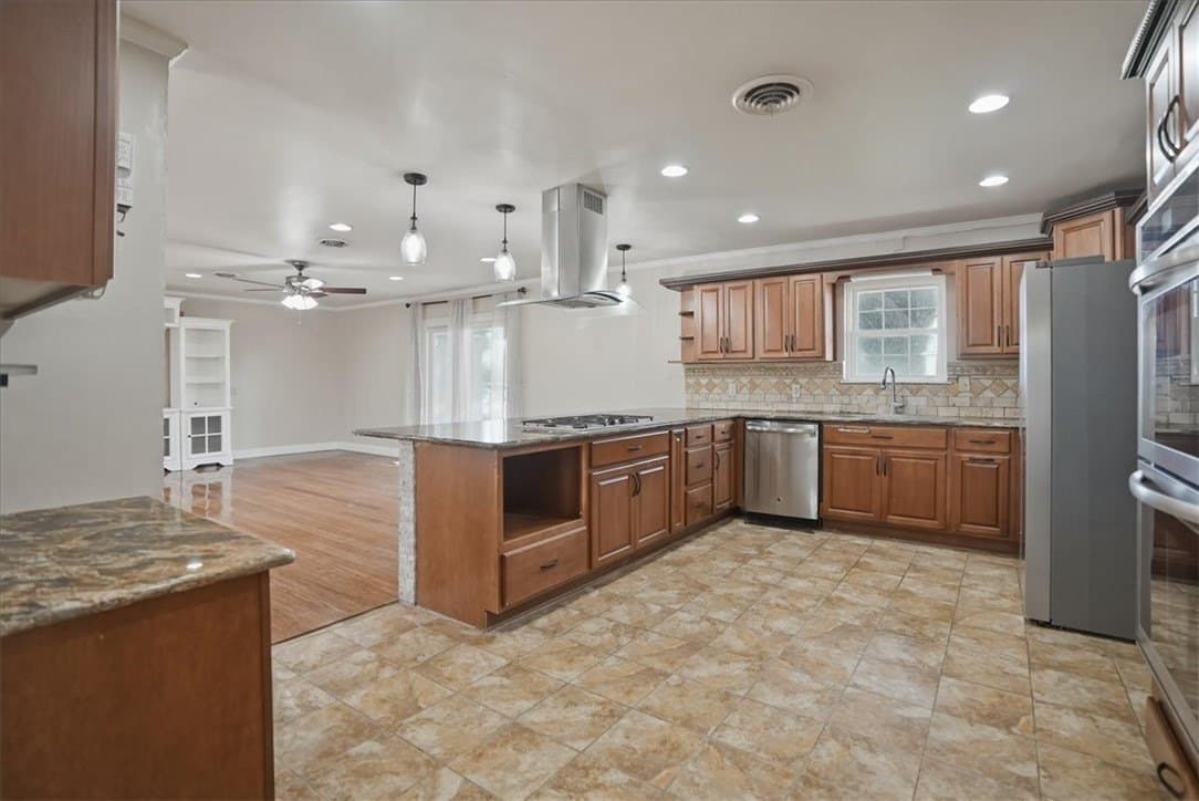 10.93 acres in Live Oak County - photo 11