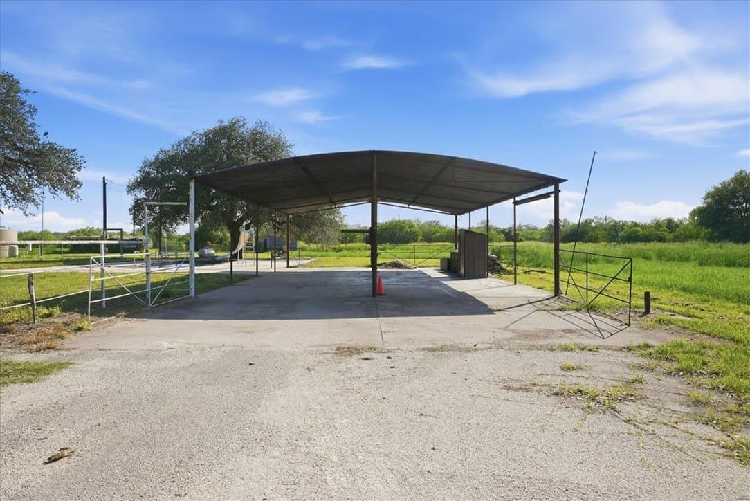 10.93 acres in Live Oak County - photo 36
