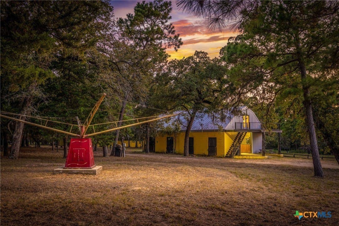 65 acres in Colorado County gallery image 3