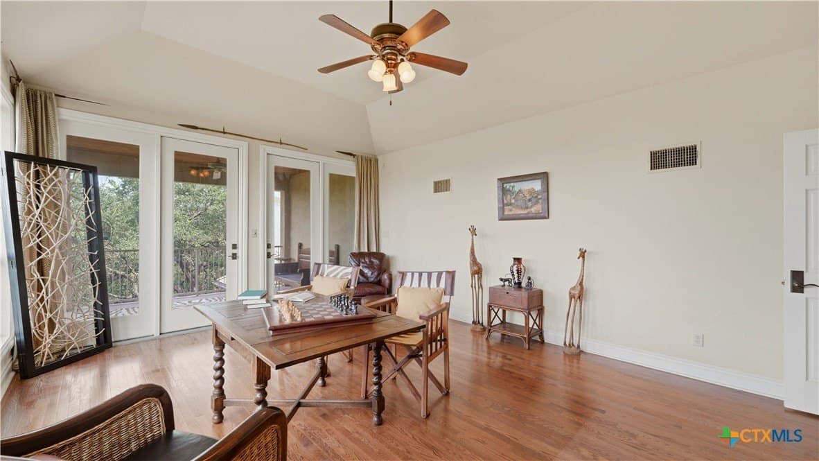 34.28 acres in Comal County - photo 34