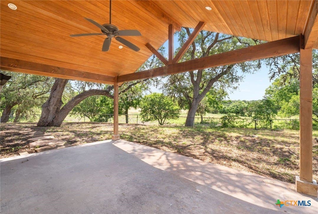 33 acres in Hays County - photo 19