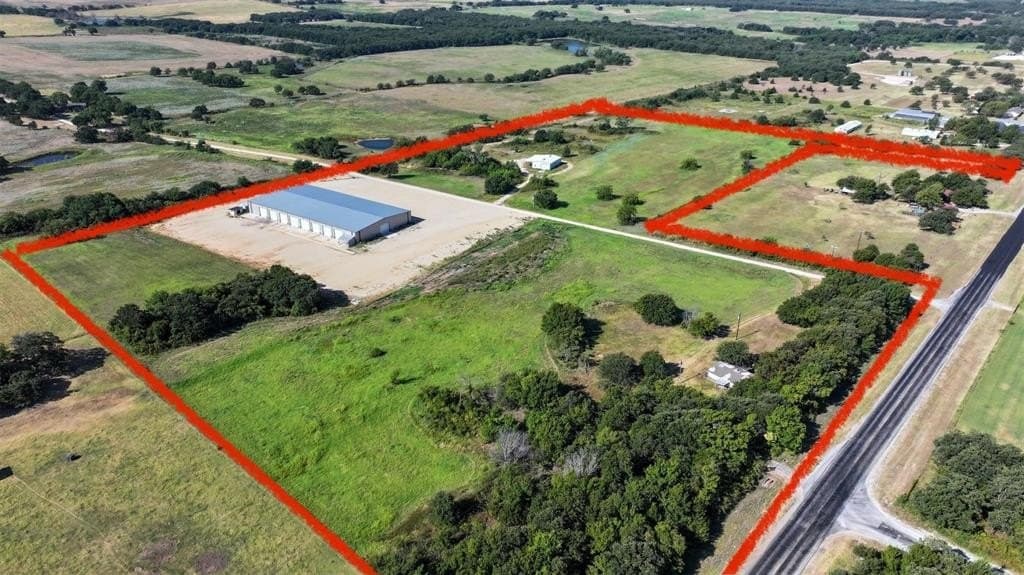 31.1 acres in Montague County