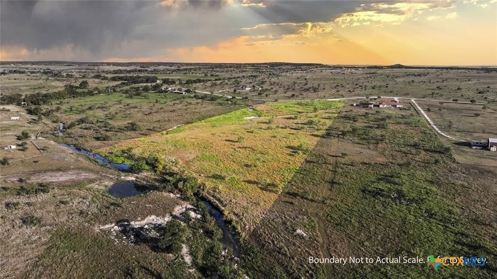 10.1 acres in Lampasas County gallery image 2