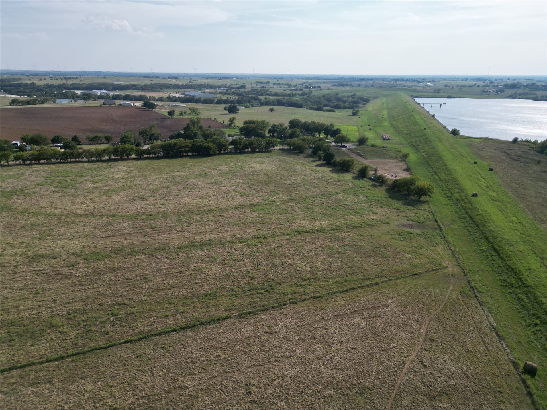 2.5 acres in Cooke County - photo 4