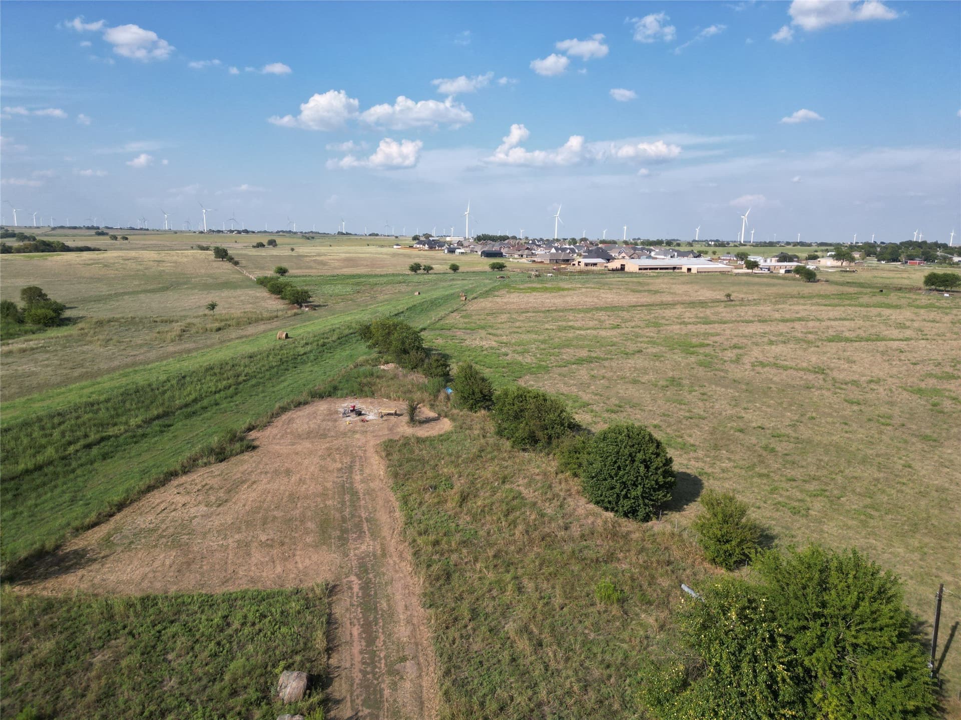2.5 acres in Cooke County - photo 3
