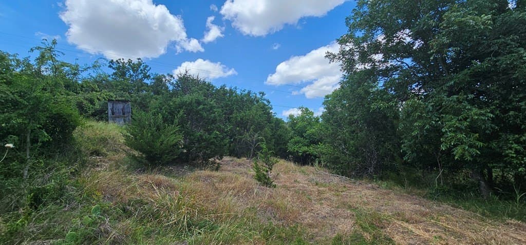 3.9 acres in Kerr County - photo 10