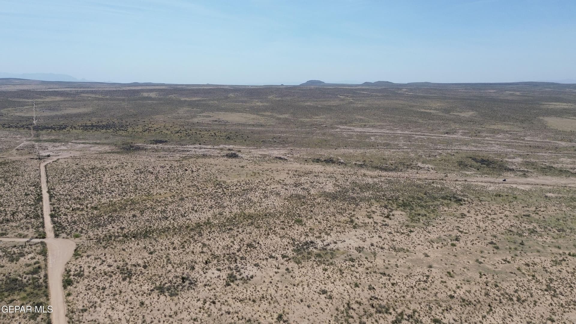 320 acres in Hudspeth County - photo 8