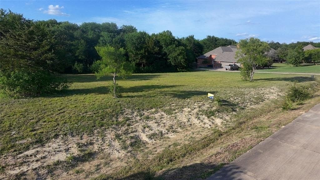1.26 acres in Collin County gallery image 4