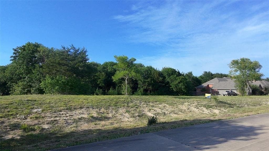 1.26 acres in Collin County gallery image 3