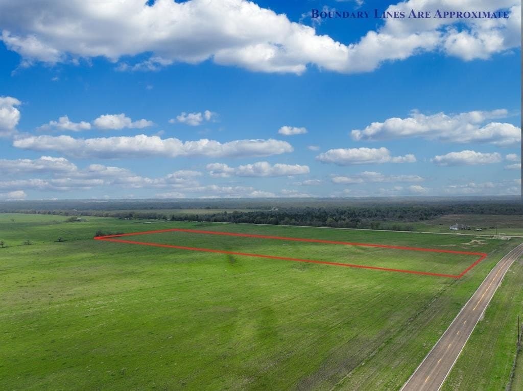 10.01 acres in Falls County featured view