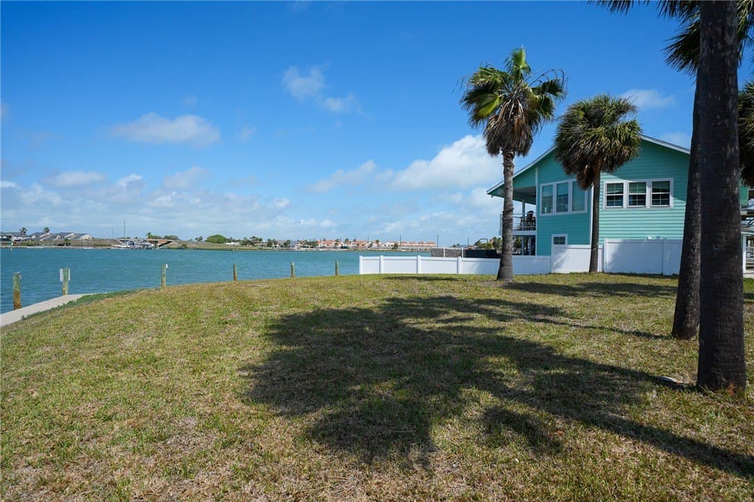 0.23 acres in Aransas County gallery image 4
