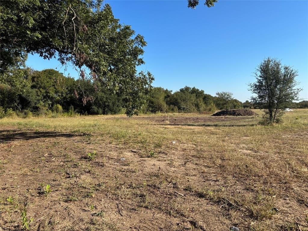 2 acres in Hood County
