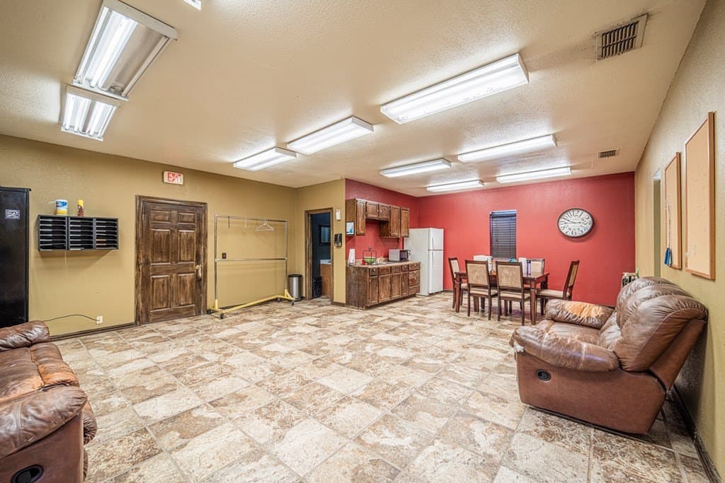 10 acres in Gaines County - photo 8