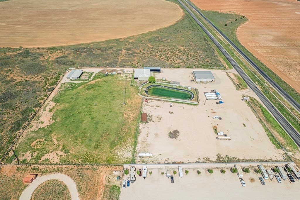 10 acres in Gaines County - photo 35
