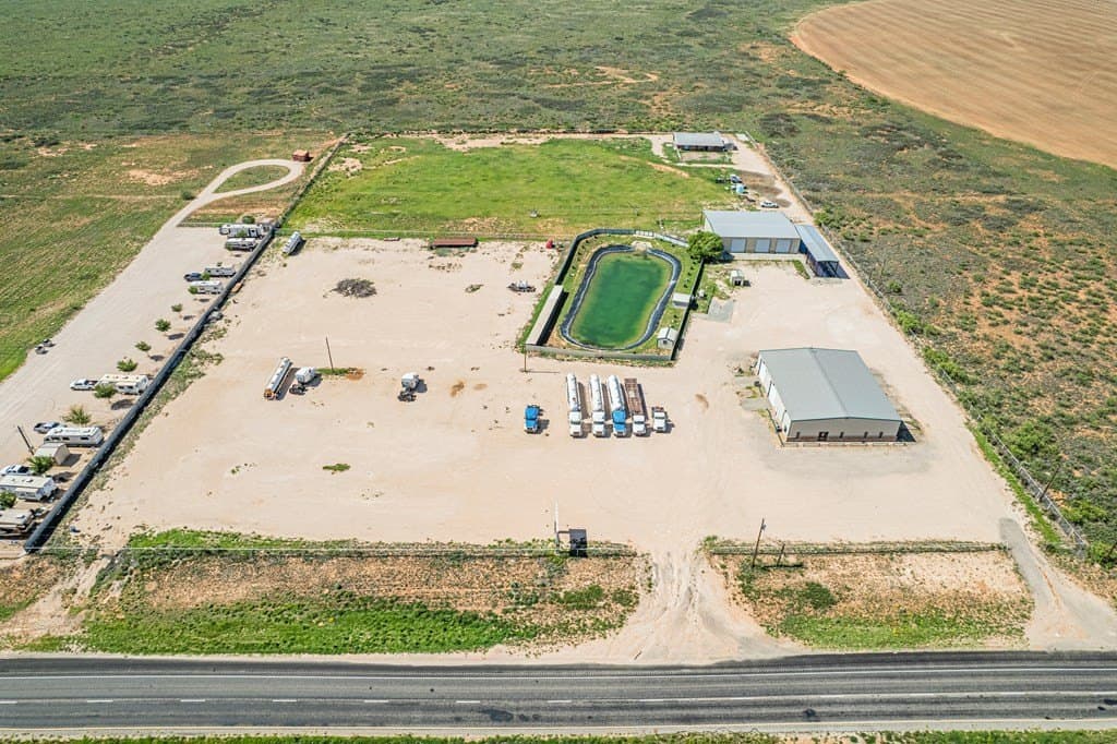 10 acres in Gaines County - photo 29