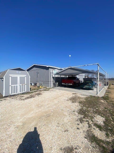 100.23 acres in Falls County - photo 21