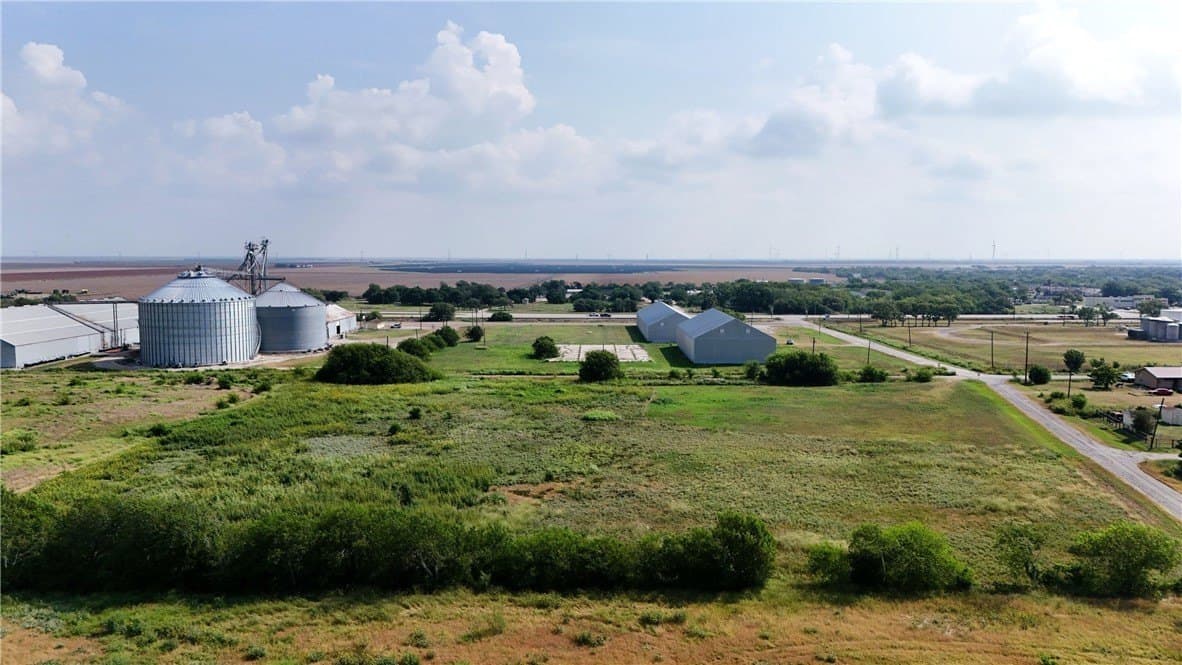 5.56 acres in San Patricio County featured view