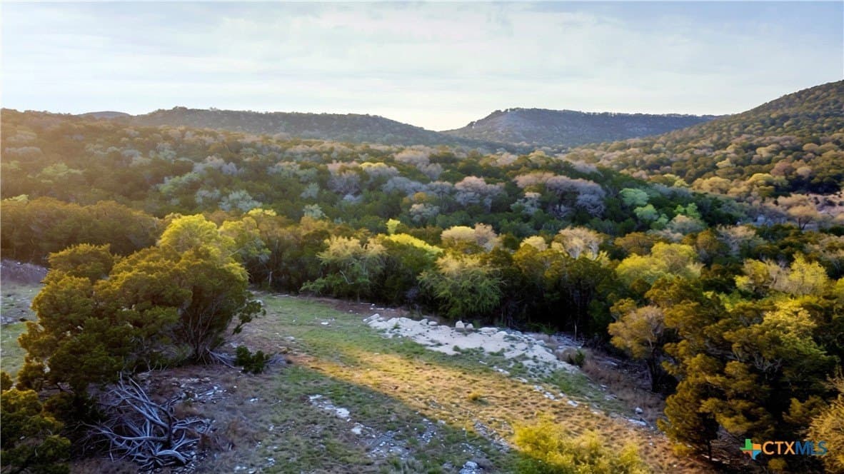 0.85 acres in Comal County