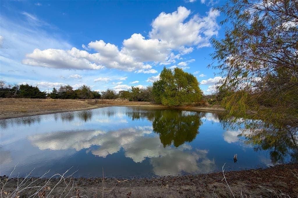 8 acres in Collin County