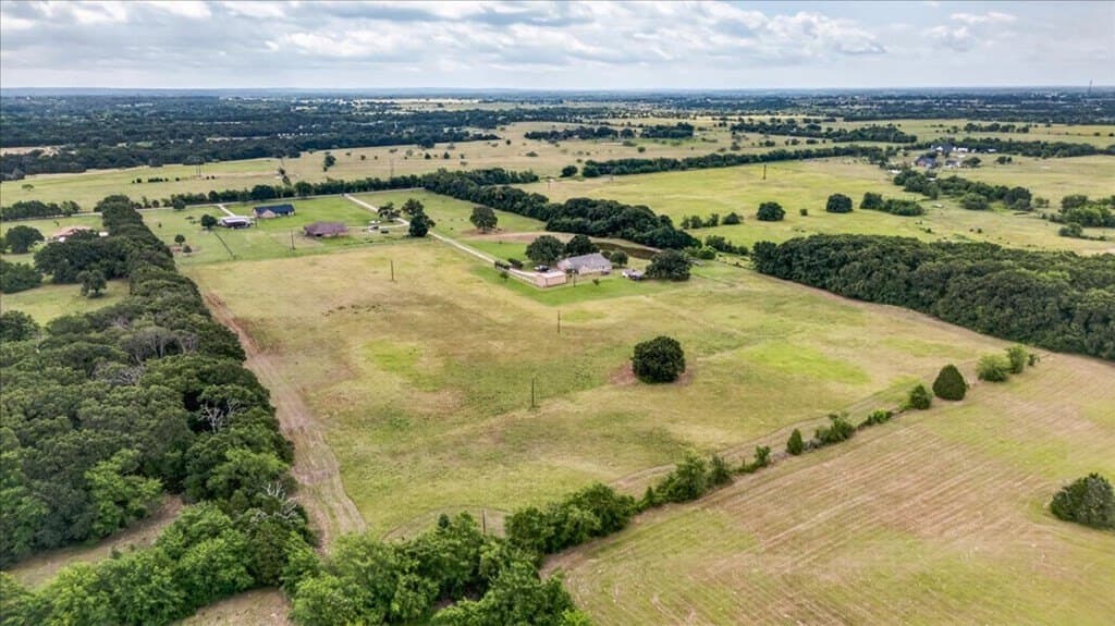 21.8 acres in Kaufman County - photo 34