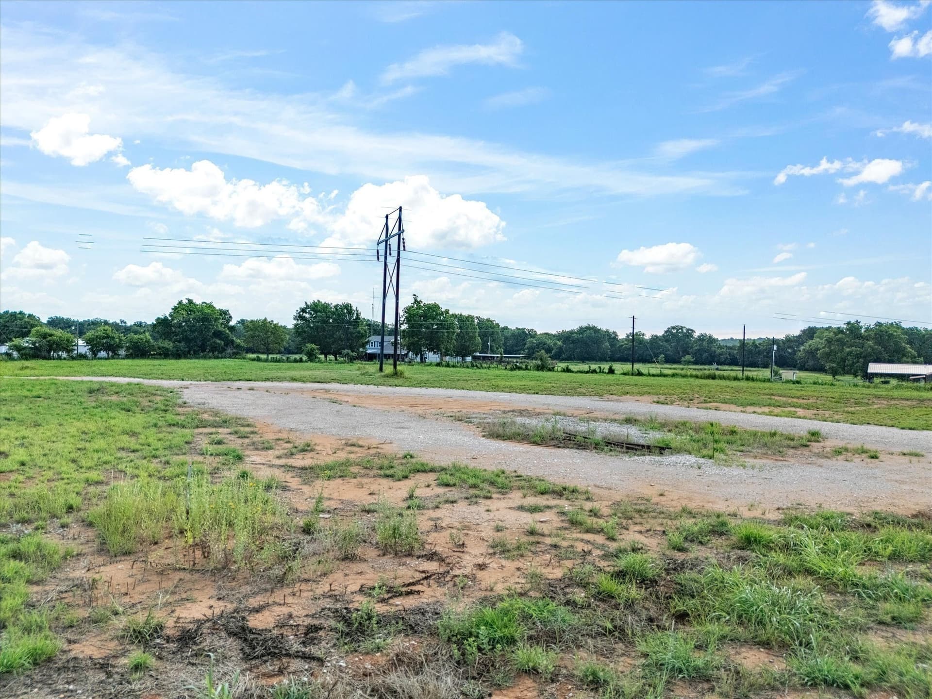 3.83 acres in Montague County - photo 9