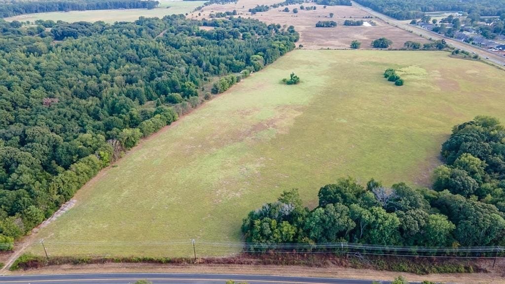 19.4 acres in Smith County