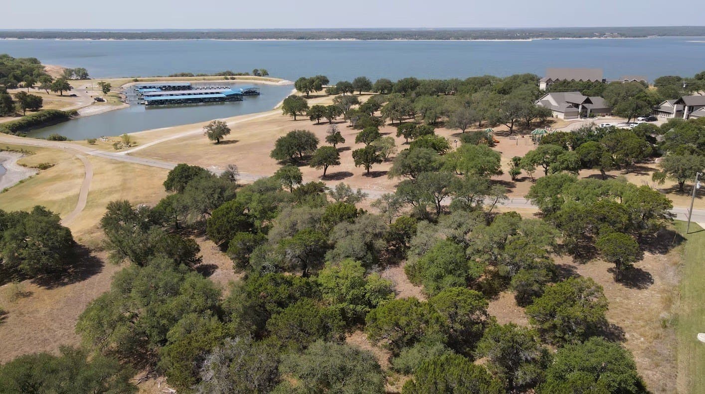 0.14 acres in Hill County - photo 16