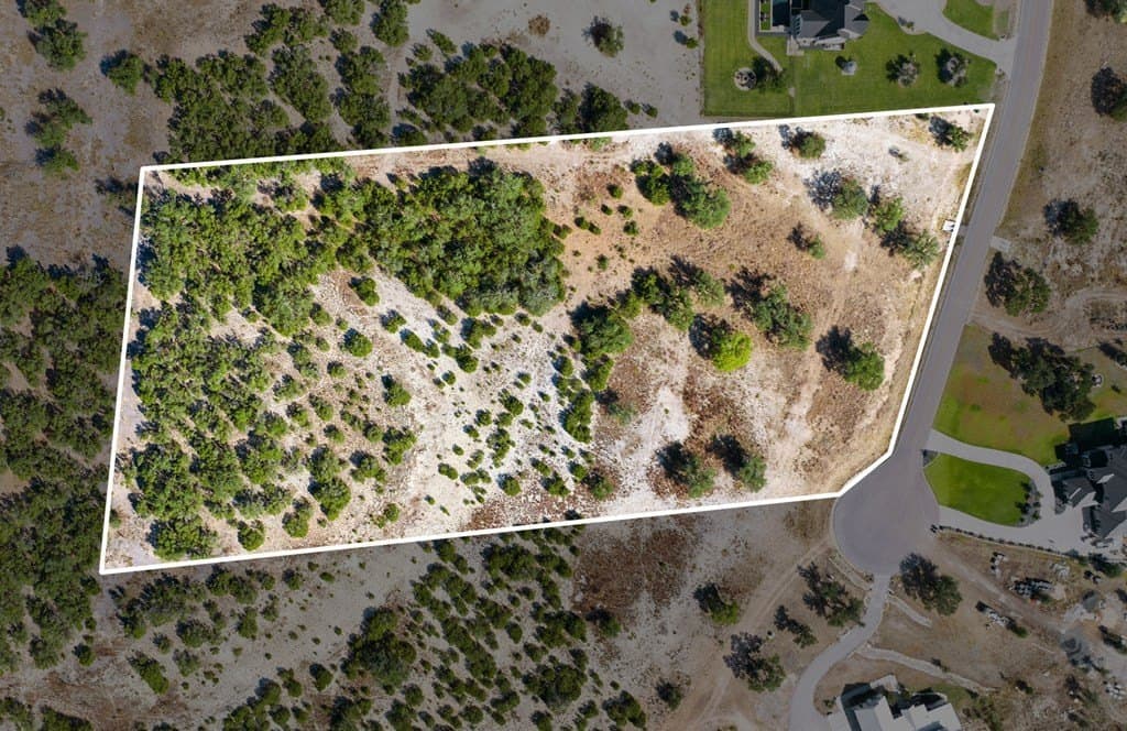 5.01 acres in Blanco County - photo 2