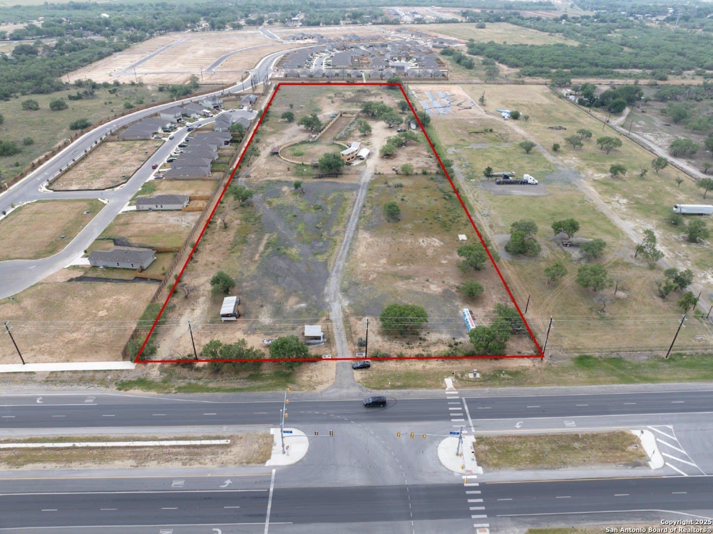 10 acres in Bexar County gallery image 3