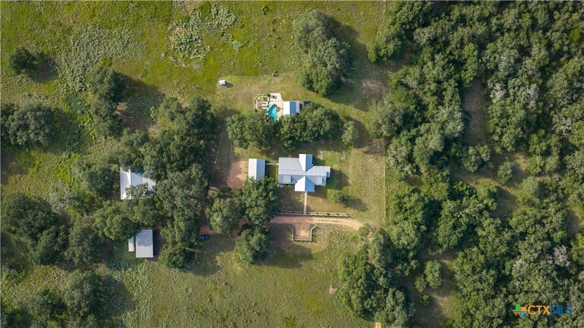 49.57 acres in DeWitt County - photo 47