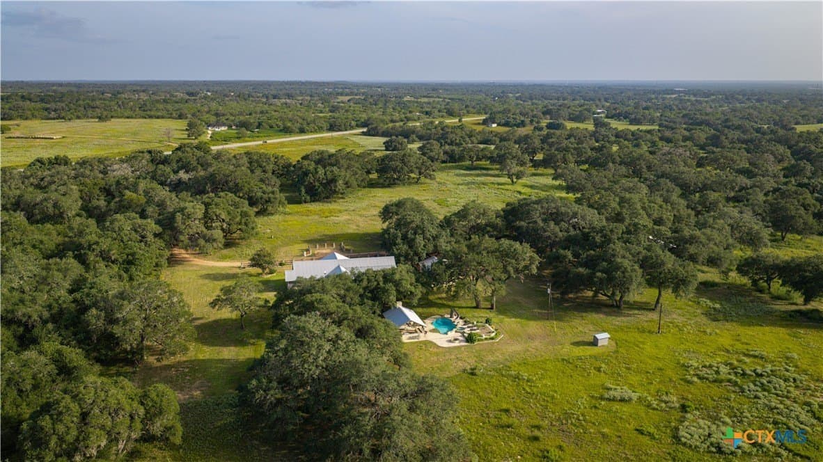 49.57 acres in DeWitt County - photo 46