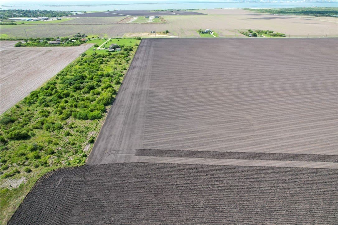 12.55 acres in San Patricio County