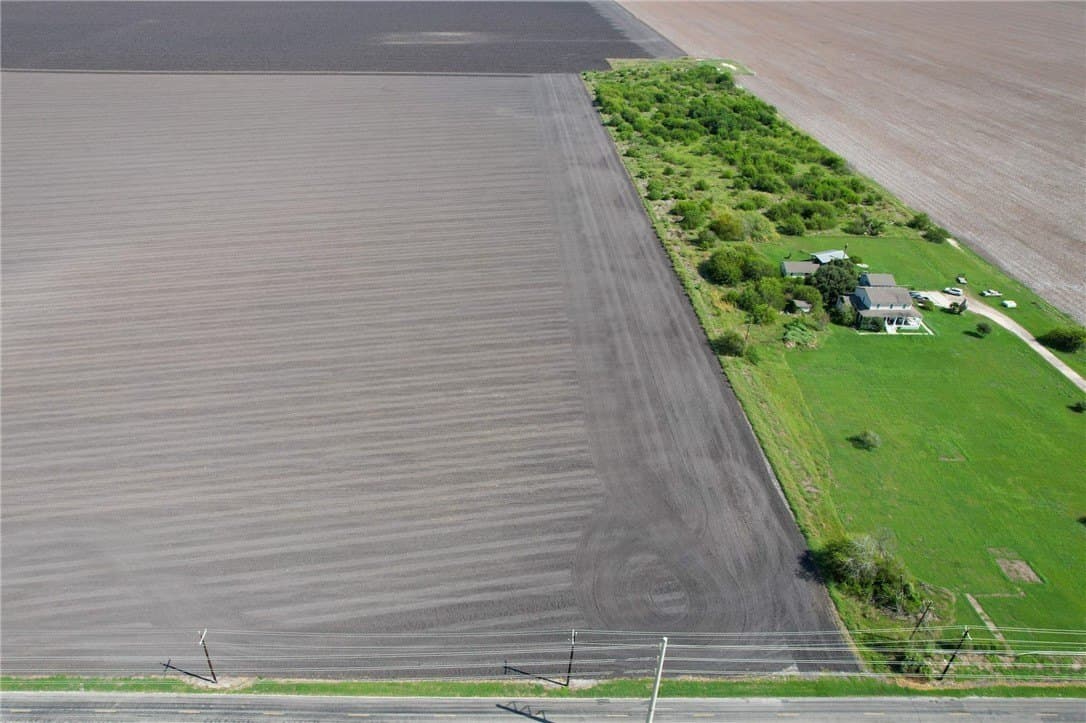 12.55 acres in San Patricio County gallery image 2