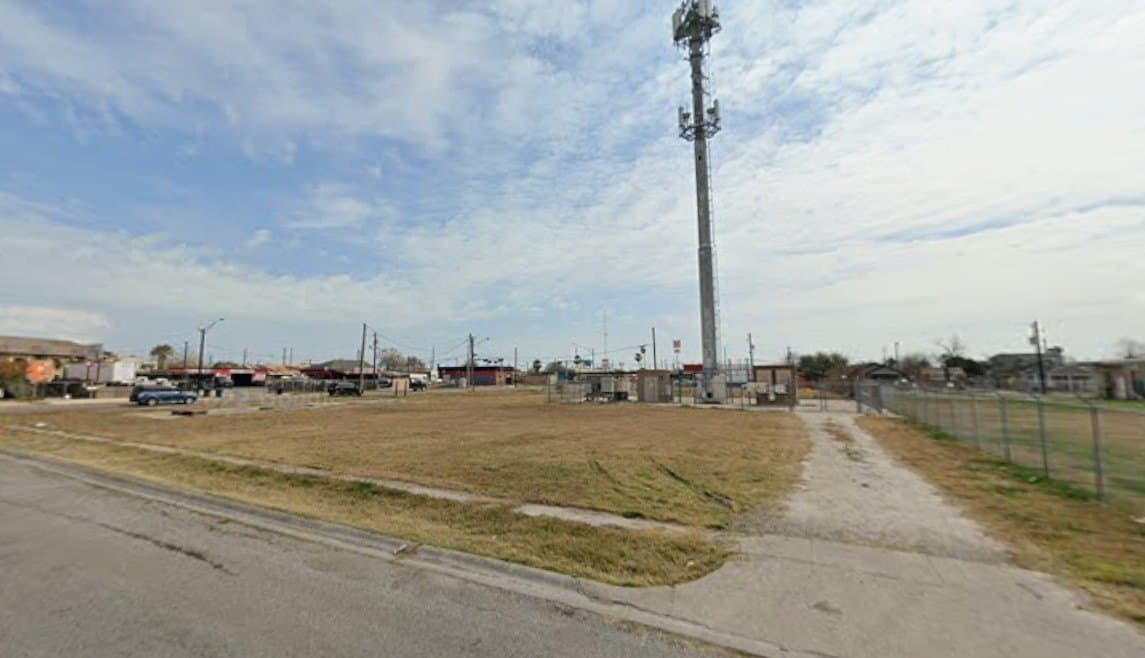 0.94 acres in Nueces County - photo 6