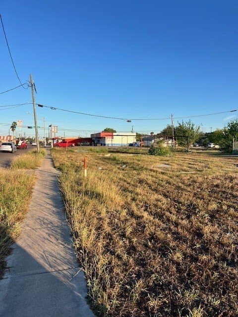 0.94 acres in Nueces County - photo 8