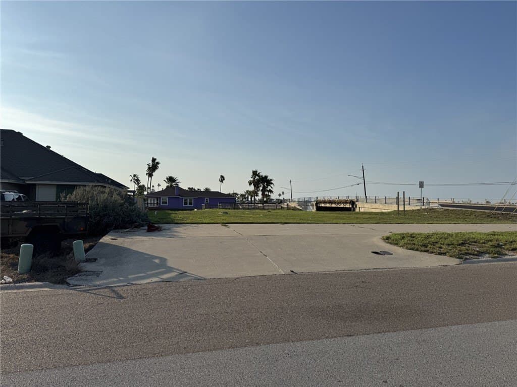 0.25 acres in Nueces County