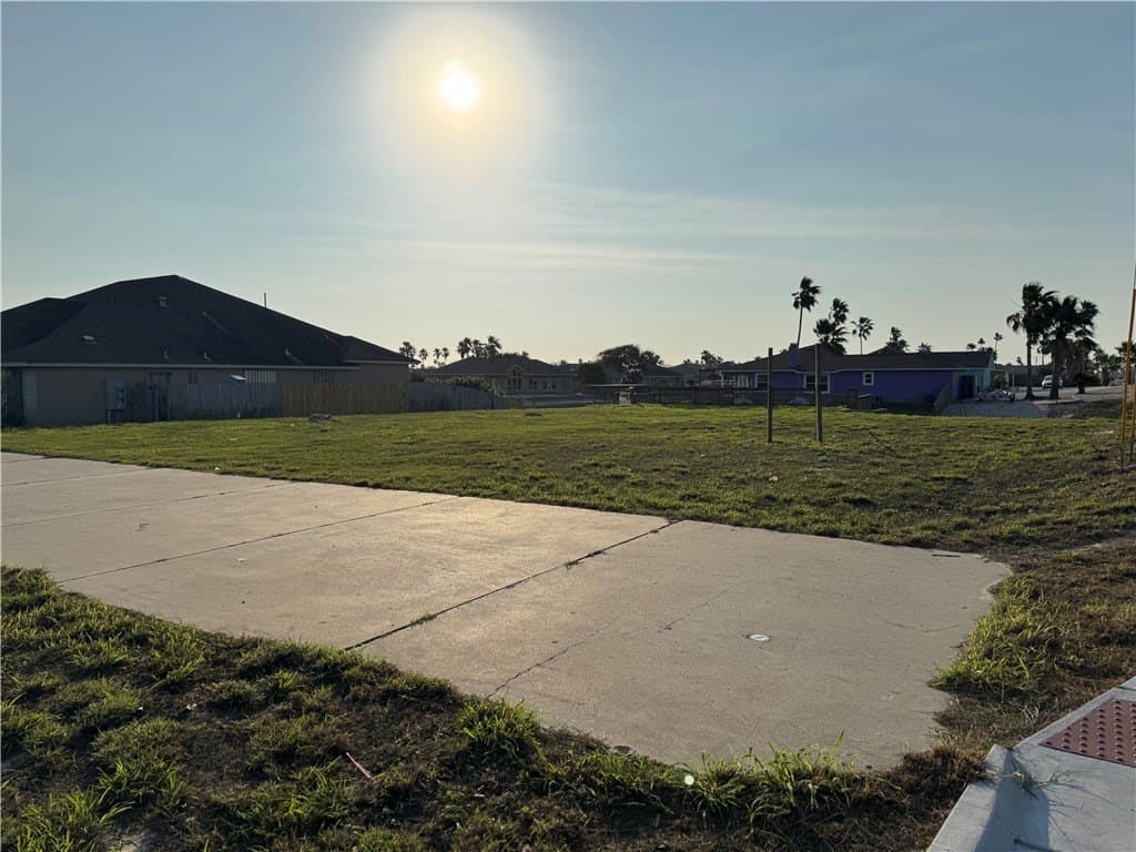 0.25 acres in Nueces County - photo 6
