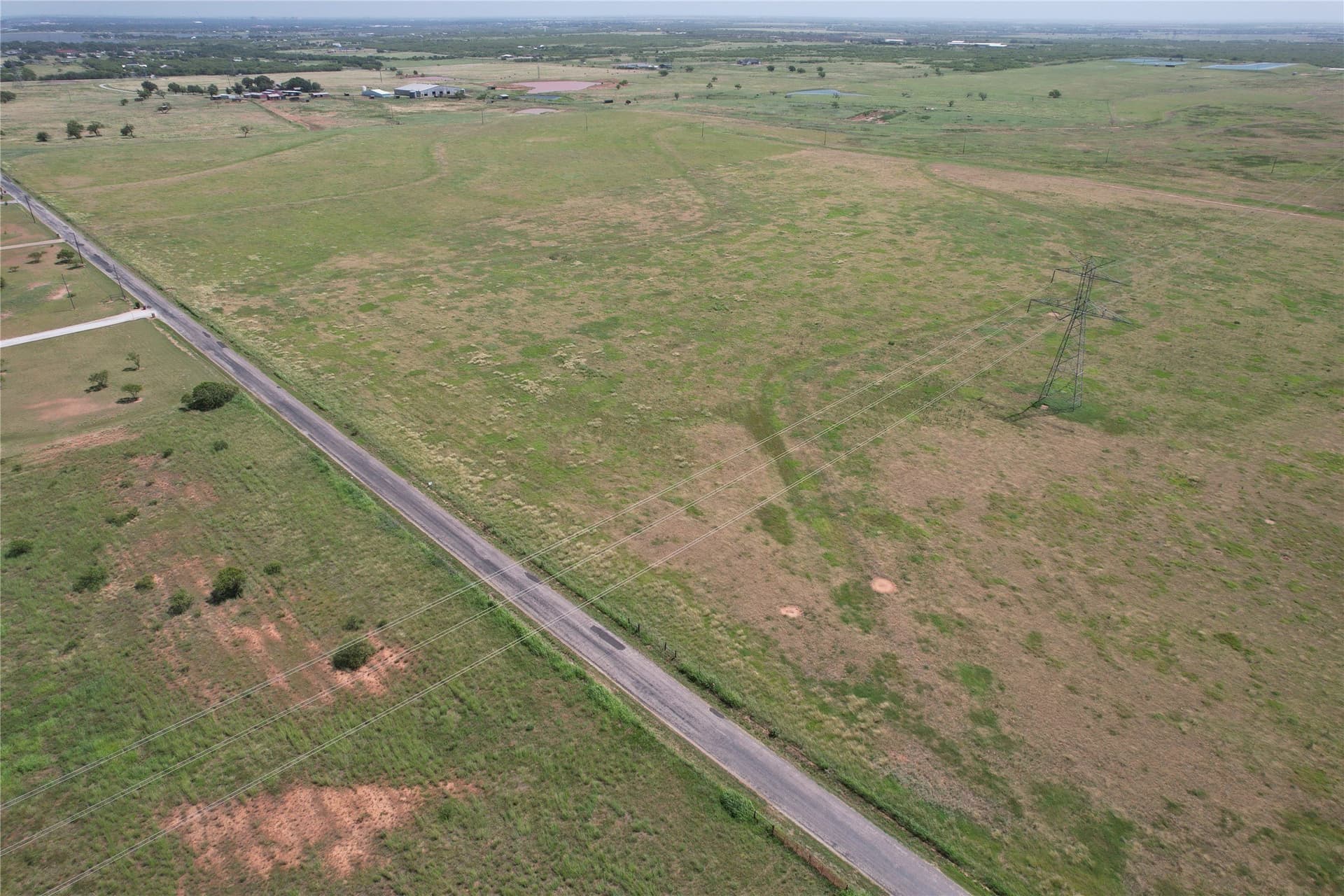10.5 acres in Archer County gallery image 2