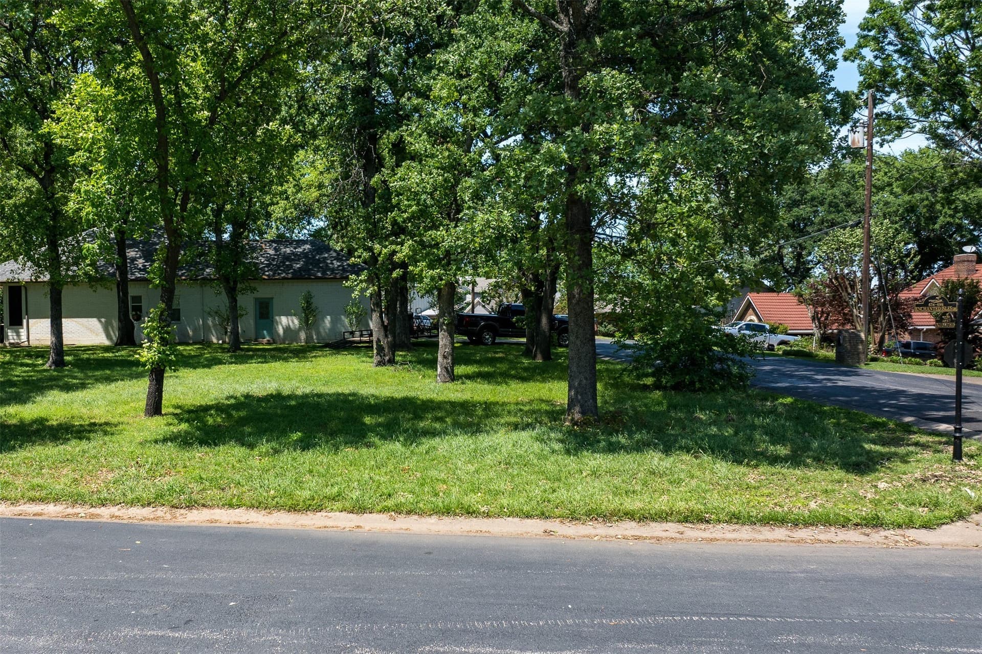 0.29 acres in Henderson County - photo 11