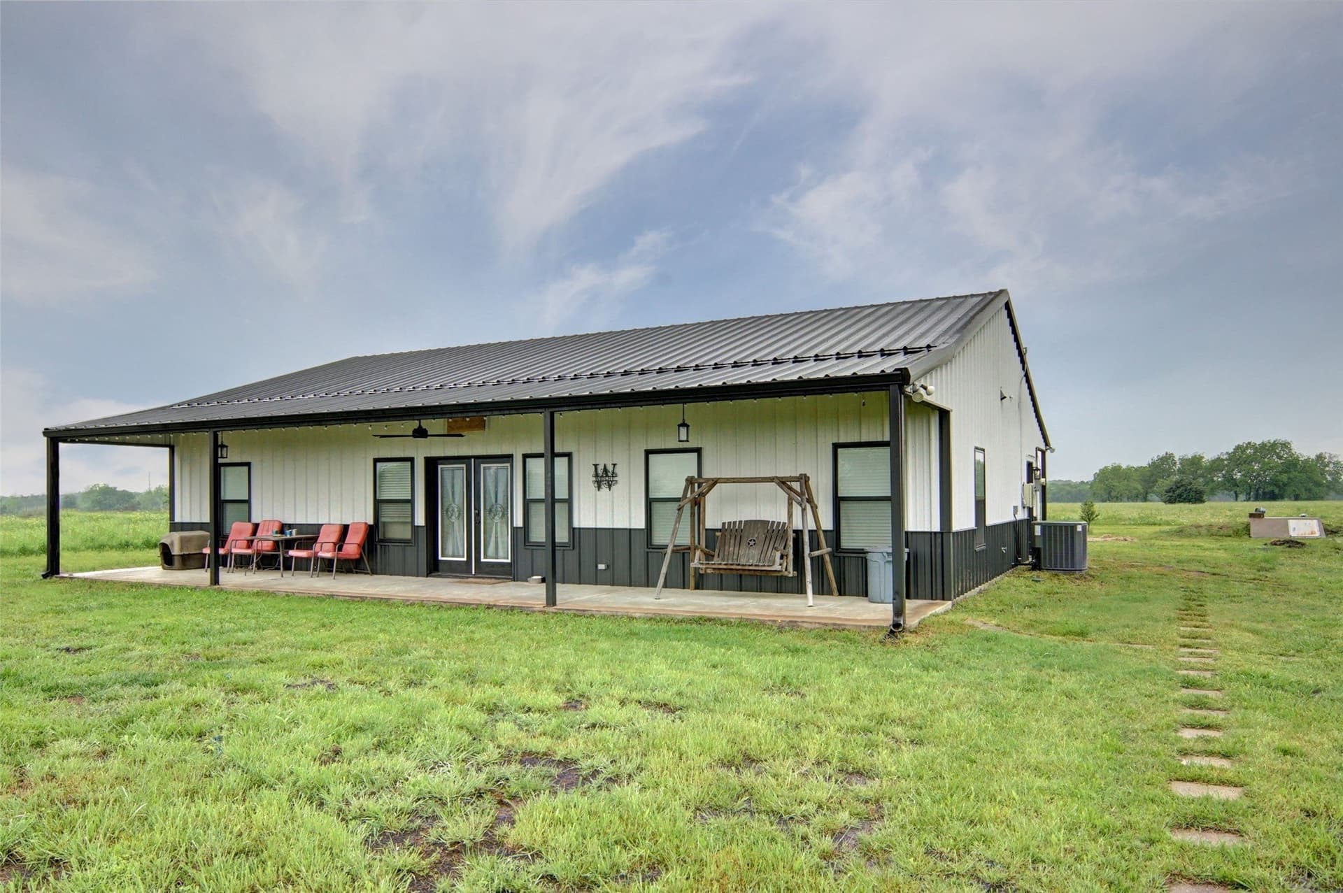 10 acres in Hunt County - photo 2