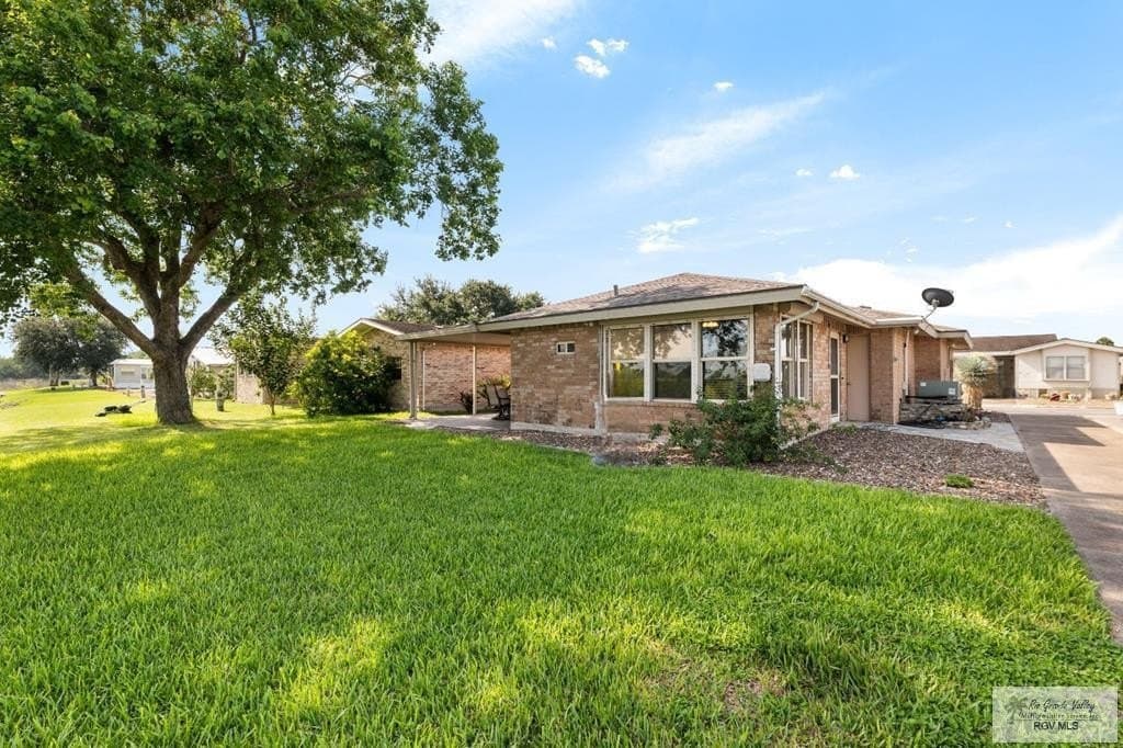 2,480 acres in CAMERON County gallery image 3