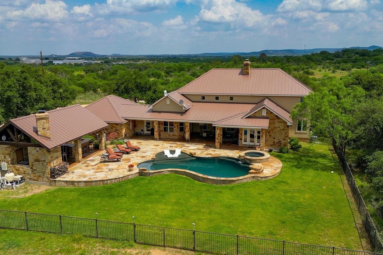 16 acres in Llano County - photo 23