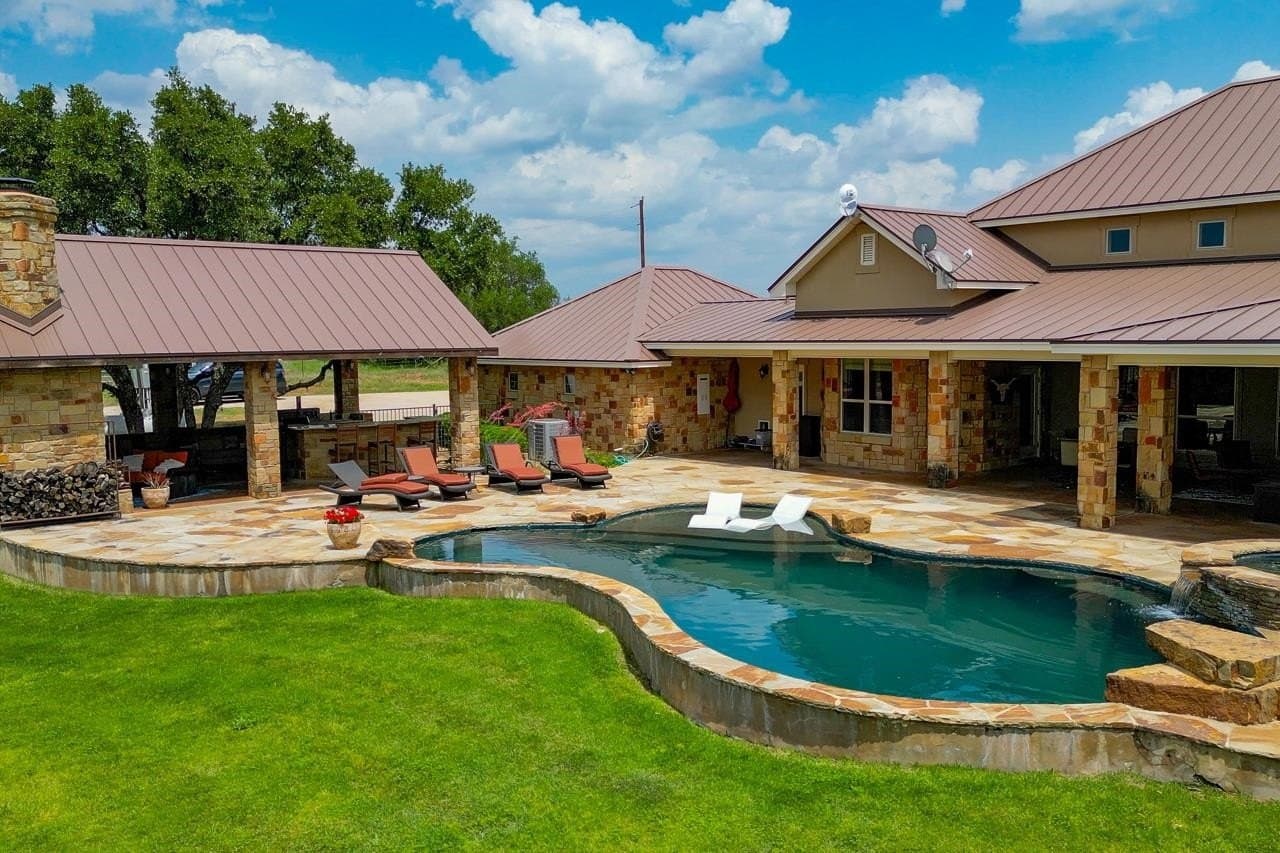 16 acres in Llano County - photo 2