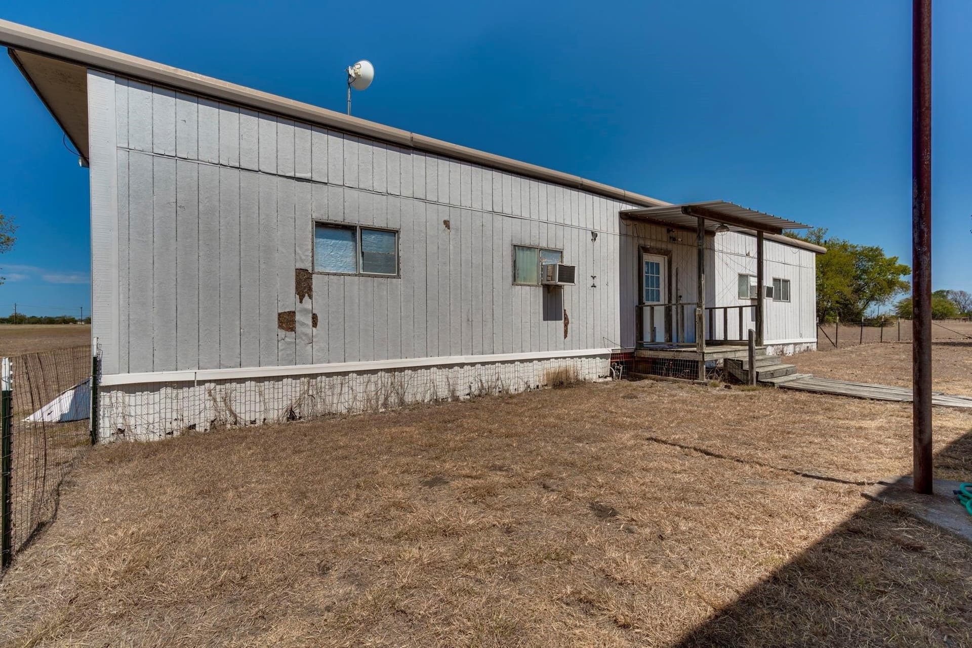 42.76 acres in Ellis County - photo 11