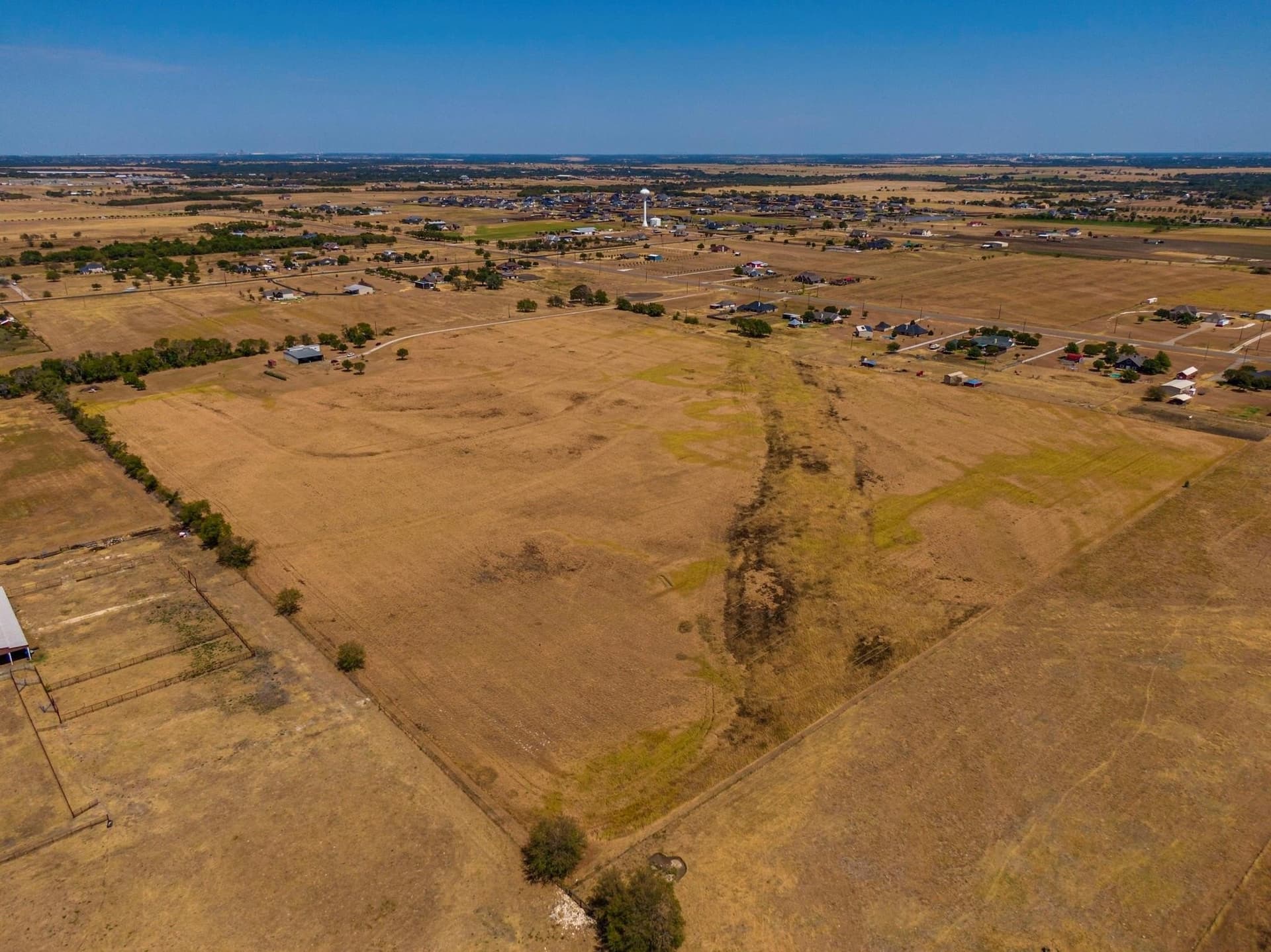 42.76 acres in Ellis County - photo 16