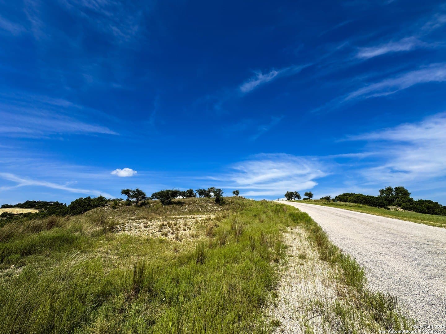 5 acres in Blanco County gallery image 4